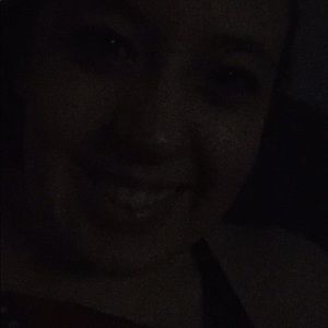 Meet your Posher, Kira